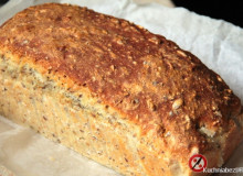 Domowy chleb z ziarnami