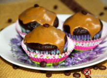 Muffinki kawowe z lukrem